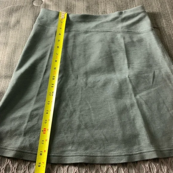 Smartwool Ferndale Charcoal Grey Merino Wool A-Line Skirt Medium - Picture 10 of 14